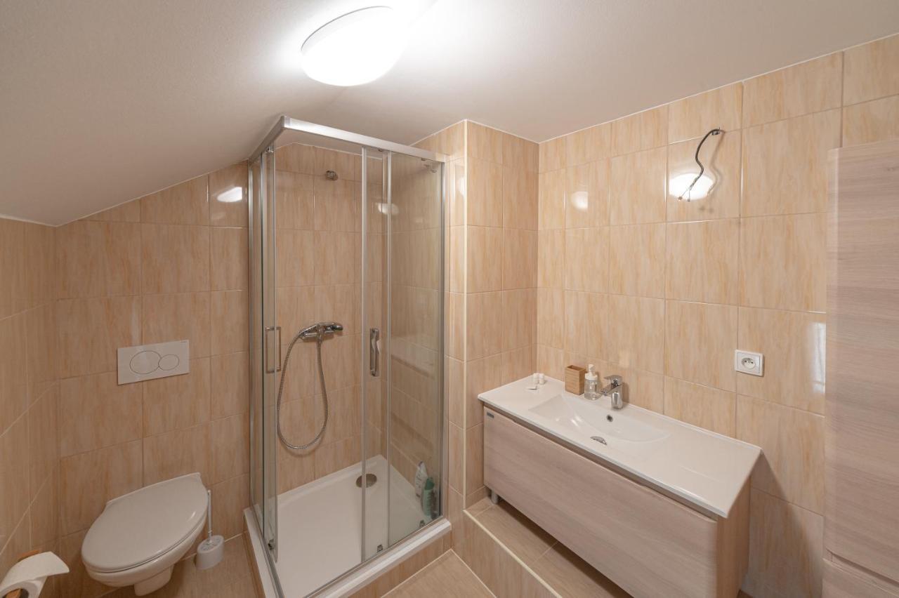 Krmelec U Kravi Hory Hotel Dolni Mala Upa Ngoại thất bức ảnh